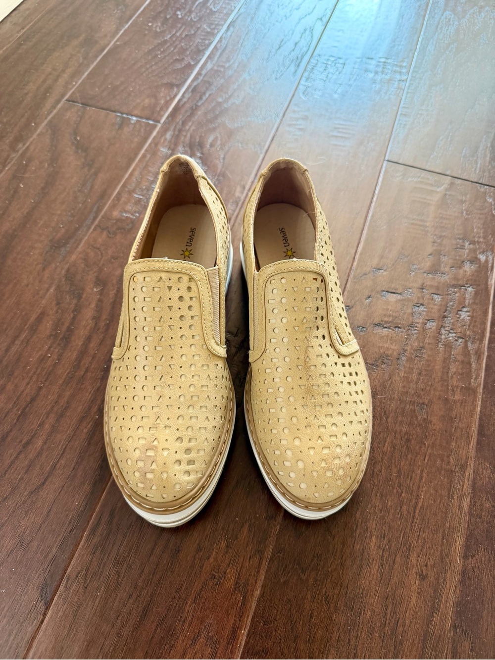 Seven Dials Women’s Perforated Slip-On Loafers in Tan
